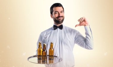 Adam kendisiyle gurur