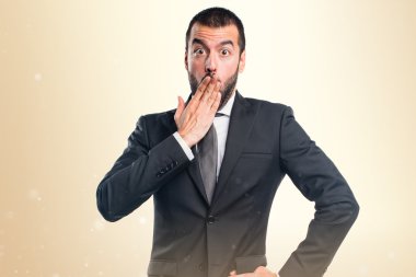 İşadamı sürpriz jest yapıyor