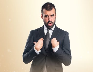 İşadamı sürpriz jest yapıyor