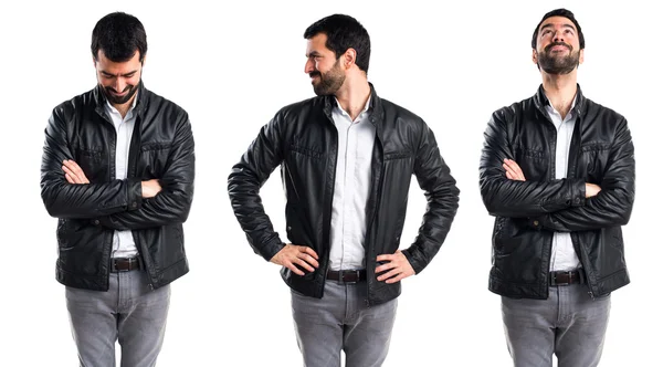 Homem com jaqueta de couro olhando lateral — Fotografia de Stock