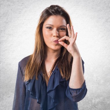 genç kız yapma sessizlik jest