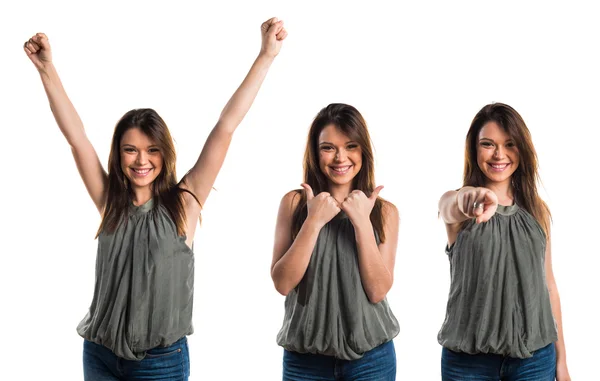 Chica joven con el pulgar hacia arriba — Foto de Stock