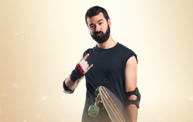 Boynuz jest yapma patenci