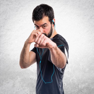 Bir yumruk vererek Sportman