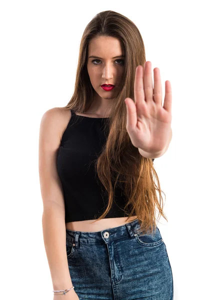 Chica joven haciendo señal de stop — Foto de Stock