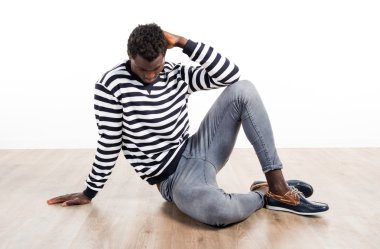 poz yakışıklı zenci