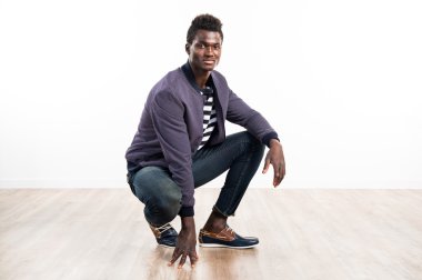 poz yakışıklı zenci