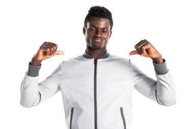 Adam kendisiyle gurur