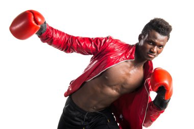 Boks eldivenleri ile siyah adam