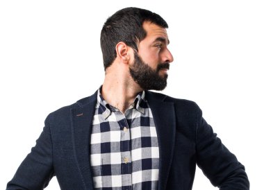 Esmer yakışıklı poz