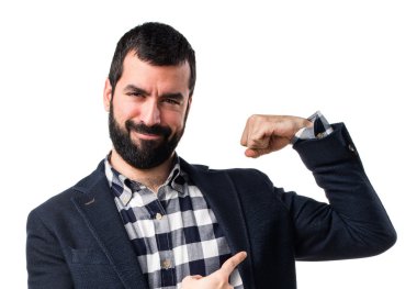 Adam güçlü bir jest yapma