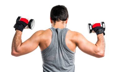 Esmer yakışıklı poz