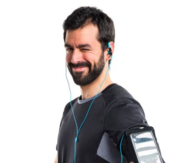 Esmer yakışıklı poz