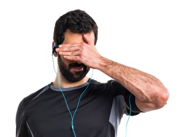 Gözlerini kapsayan Sportman