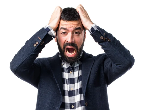 Esmer yakışıklı poz