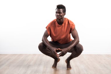 poz yakışıklı zenci