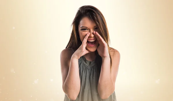 Chica joven sobre fondo aislado —  Fotos de Stock