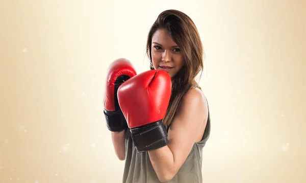 Young girl with boxing gloves — Stock Photo, Image