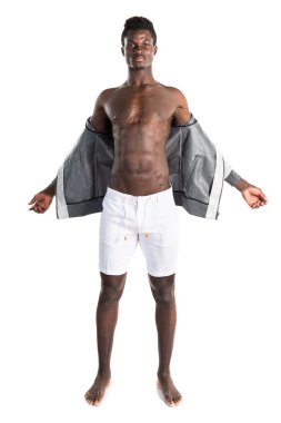 Atletik yakışıklı siyah adam