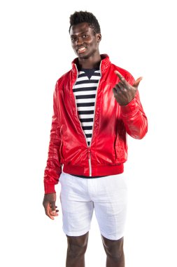 Siyah adam yukarı dönük