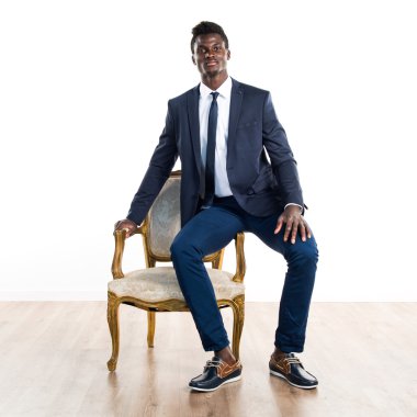 Yakışıklı iş siyah adamı