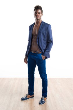 poz yakışıklı zenci