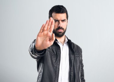 yakışıklı adam izole arka plan