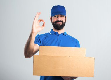 yakışıklı adam izole arka plan