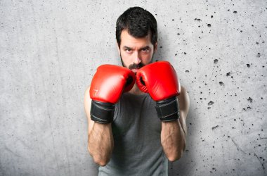 Boks eldivenleri ile sportman