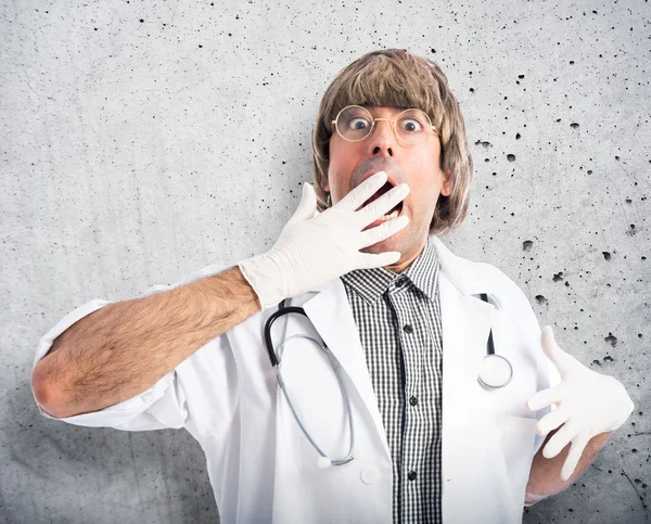 Γιατρός κάνει έκπληξη χειρονομία — Φωτογραφία Αρχείου