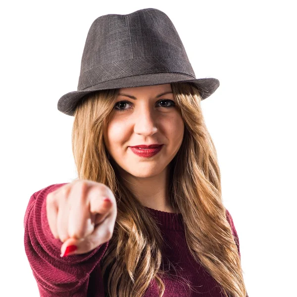 Hipster young girl pointing to the front — Stock Photo, Image