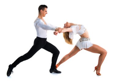 İki kişi izole arka plan üzerinde dans