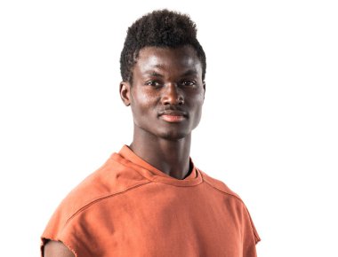 Studio poz yakışıklı zenci