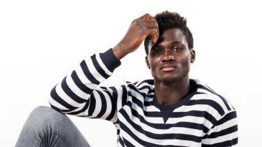 poz yakışıklı zenci