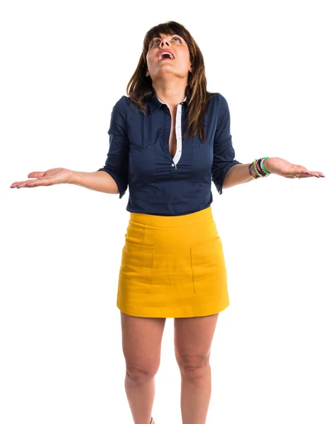 Mujer bonita sobre fondo blanco aislado — Foto de Stock