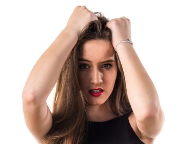 Genç kız izole arka plan üzerinde