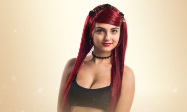 Genç Kızıl saçlı kız poz