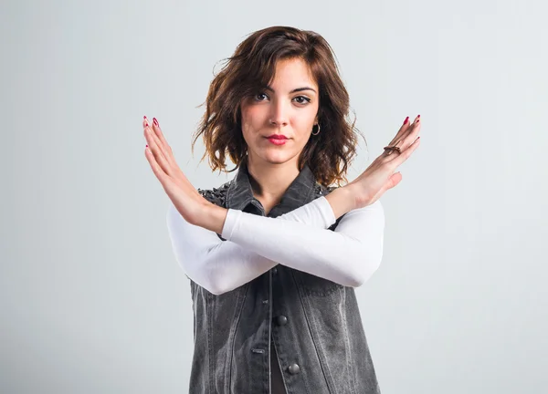 Woman doing NO gesture — Stock Photo, Image