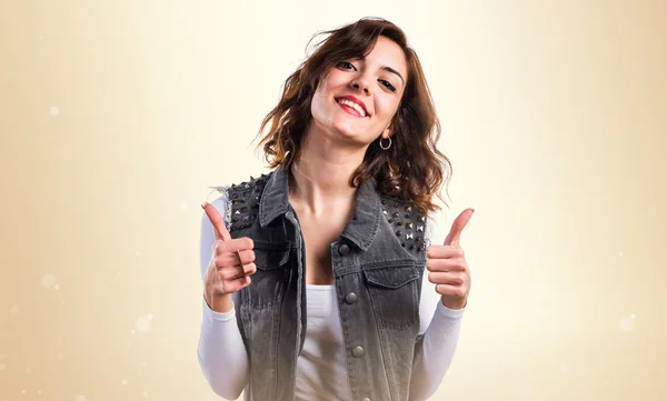 Pretty girl with thumb up — Stock Photo, Image