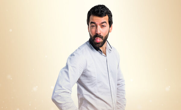 Человек шутит.
