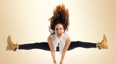 Güzel kız kentsel dansçı