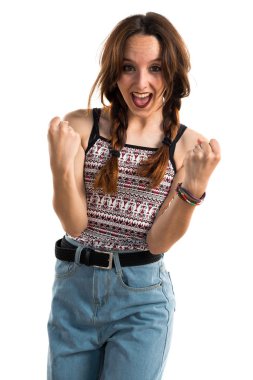 Sevimli kadın stüdyoda poz