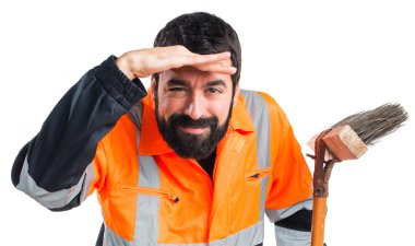 Bir şeyler gösteriyor çöp adam