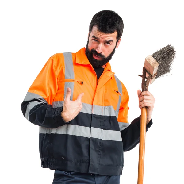 Homem do lixo fazendo gesto surpresa — Fotografia de Stock