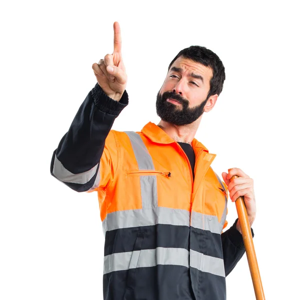 Basura hombre tocando en pantalla transparente — Foto de Stock