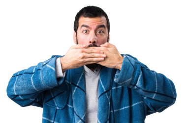 Sabahlık sürpriz jest yapıyor adam