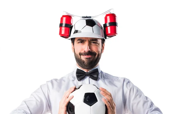 Szalony kelner posiadania piłki nożnej — Zdjęcie stockowe