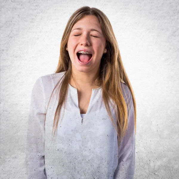 Angry teen girl shouting — Stock Photo, Image