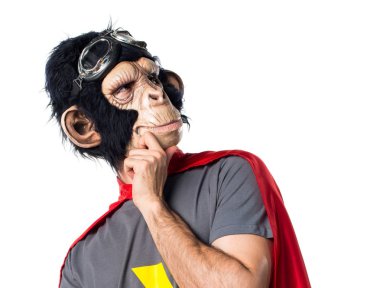 Süper kahraman maymun adam düşünme