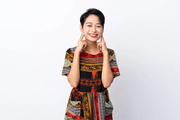 Дівчинка Азії Барвистим Одягом Білому Фоні Посміхається Радісним Приємним Виразом — стокове фото